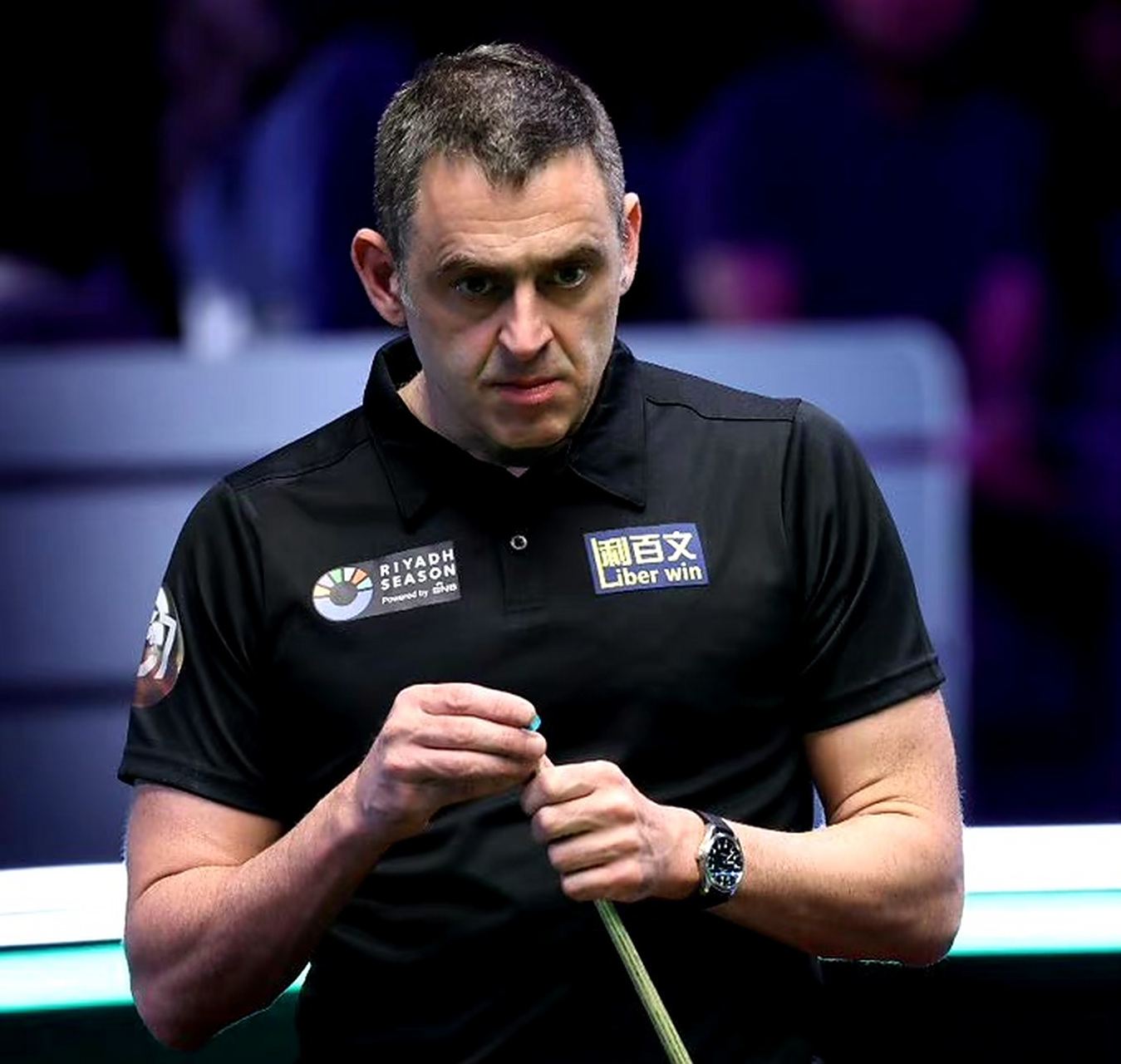 以球场上的 以球场上的