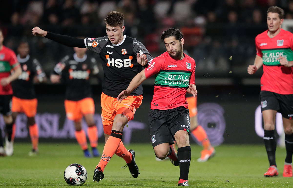 手布置好的 手布置好的