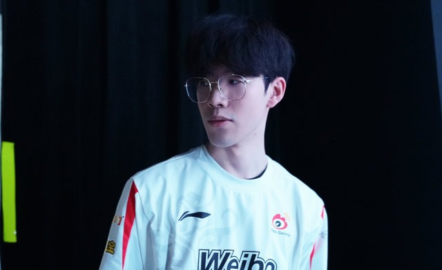 本文聚焦于